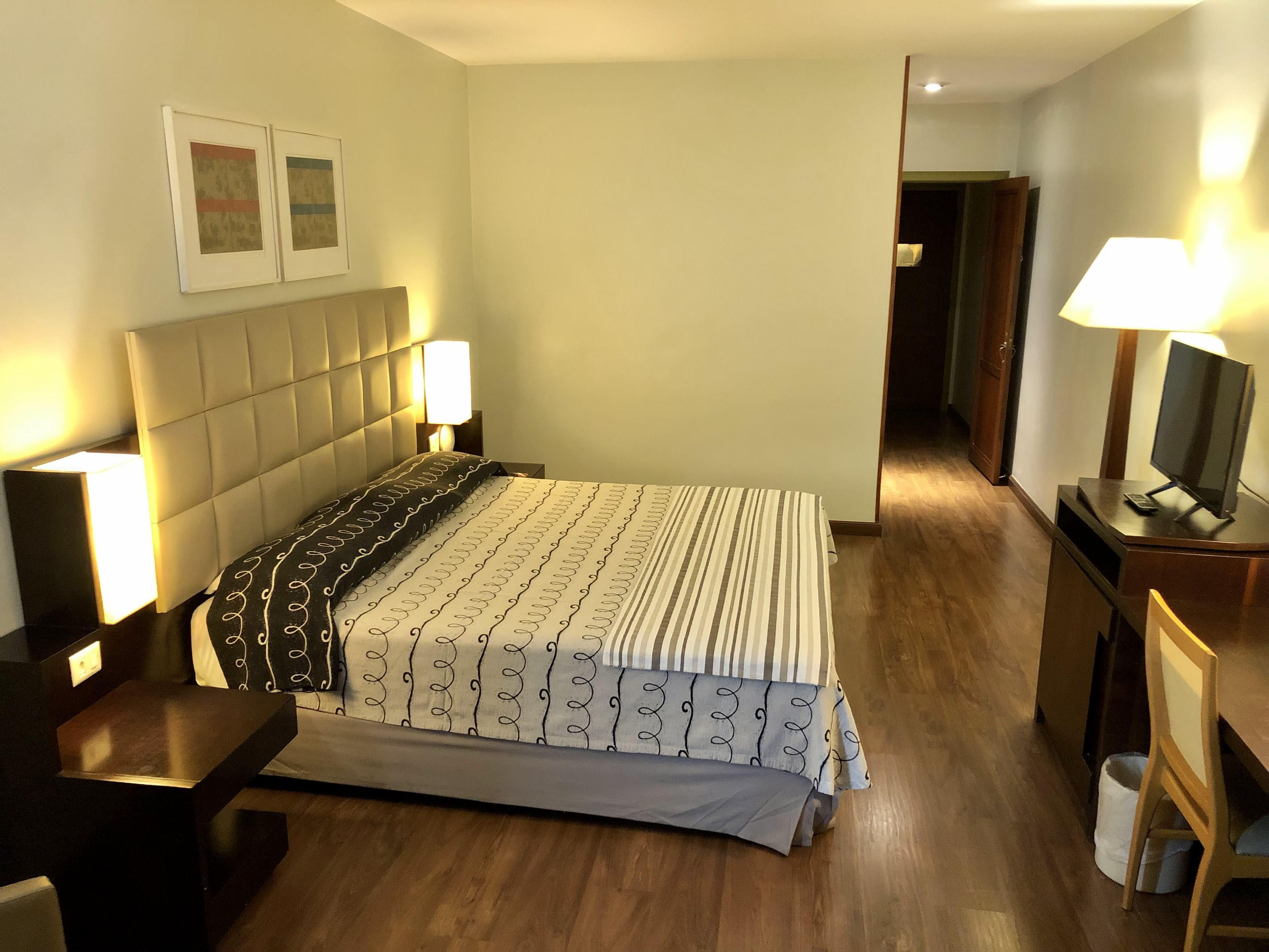 Delplaza Excelsior - By Monreale Hotel